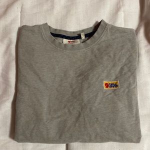 Fjall Raven MENS large sweatshirt, crew neck , GREY ✨🌙